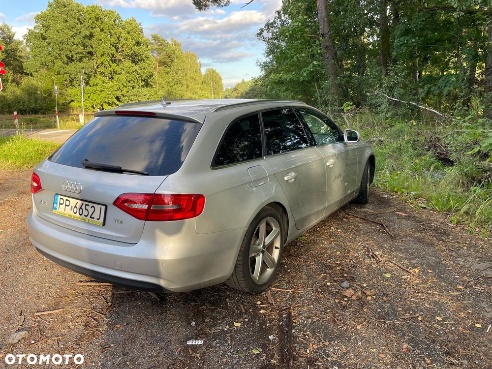 Audi A4 Avant 2.0 TDI DPF multitronic S line Sportpaket - 28