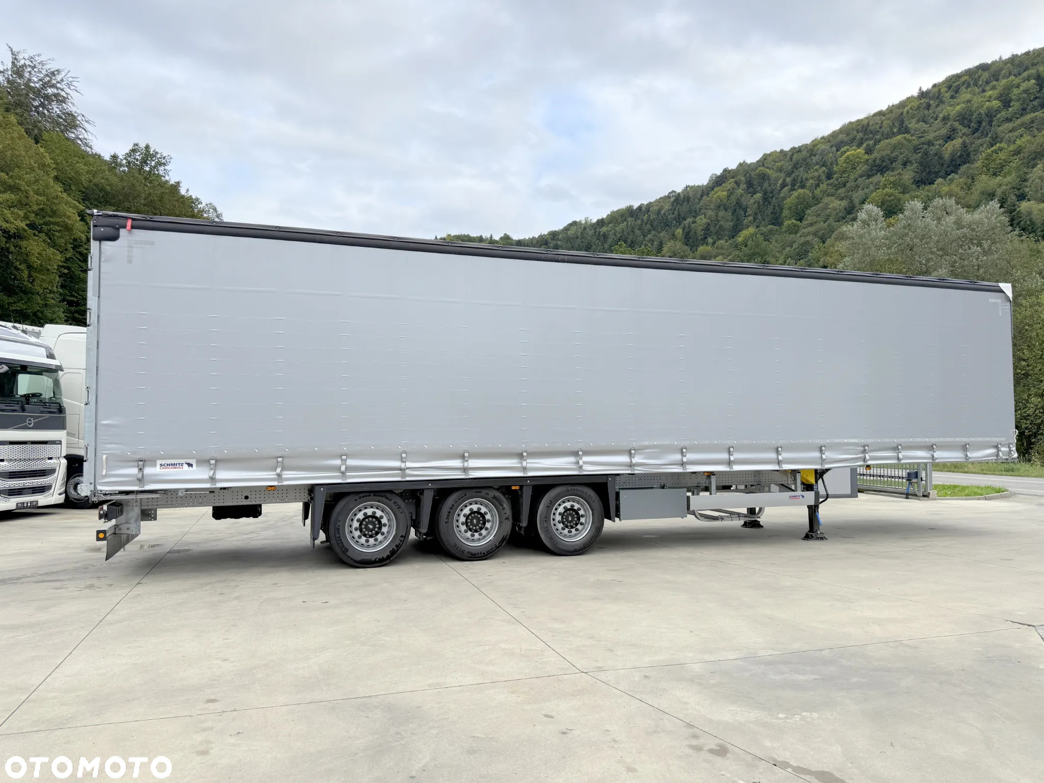 Schmitz Cargobull MEGA VARIOS - 5