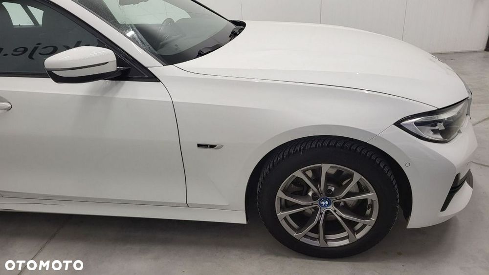 BMW Seria 3 - 4