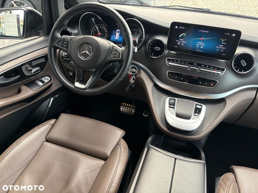Mercedes-Benz Klasa V 2022