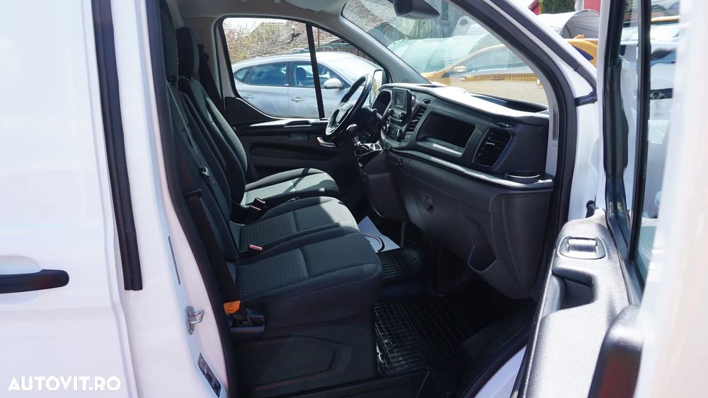 Ford Transit Custom - 9