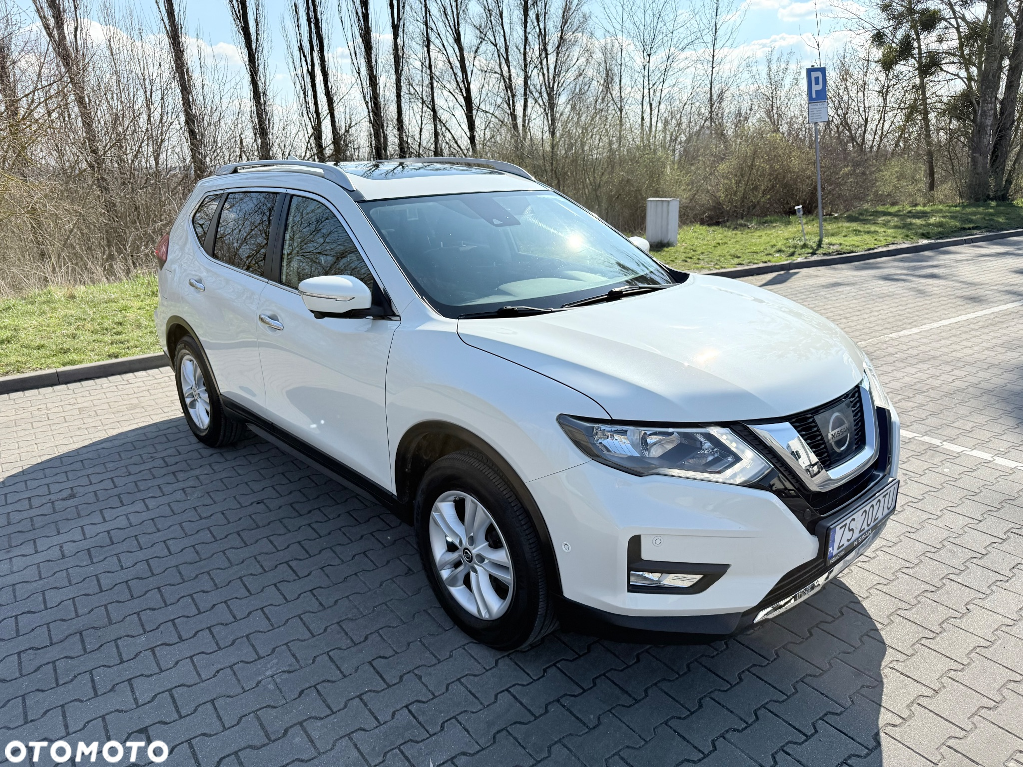 Nissan X-Trail 1.6 DCi N-Connecta 4WD 7os - 2