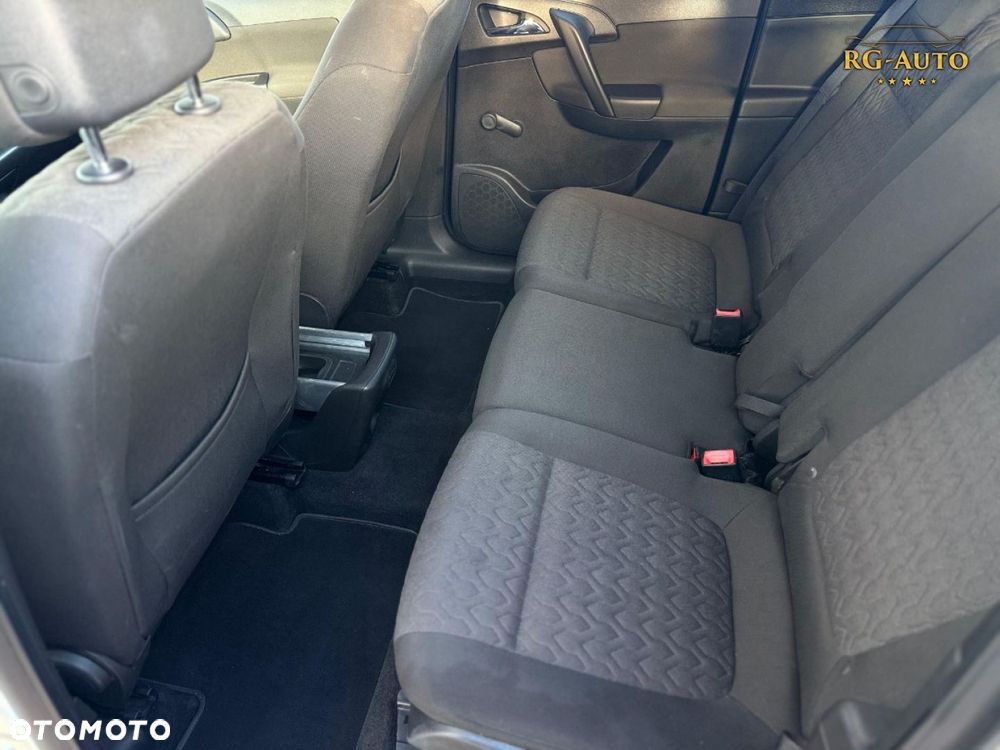 Opel Meriva - 38