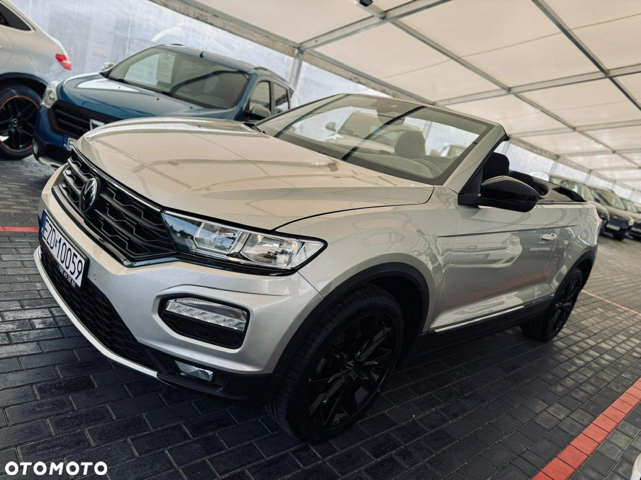 Volkswagen T-Roc - 24