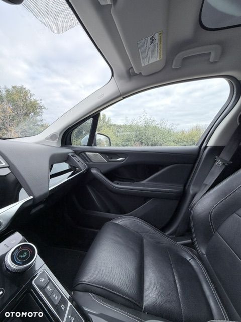 Jaguar I-Pace - 9