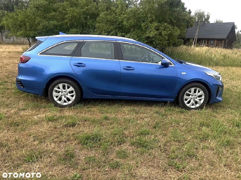 Kia Ceed 1.6 CRDi mHEV GT-Line - 2