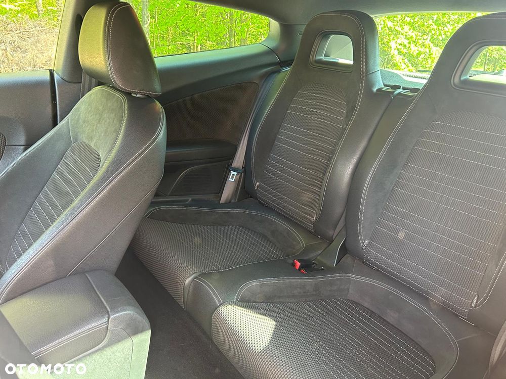 Volkswagen Scirocco 2.0 TDI Edition - 9