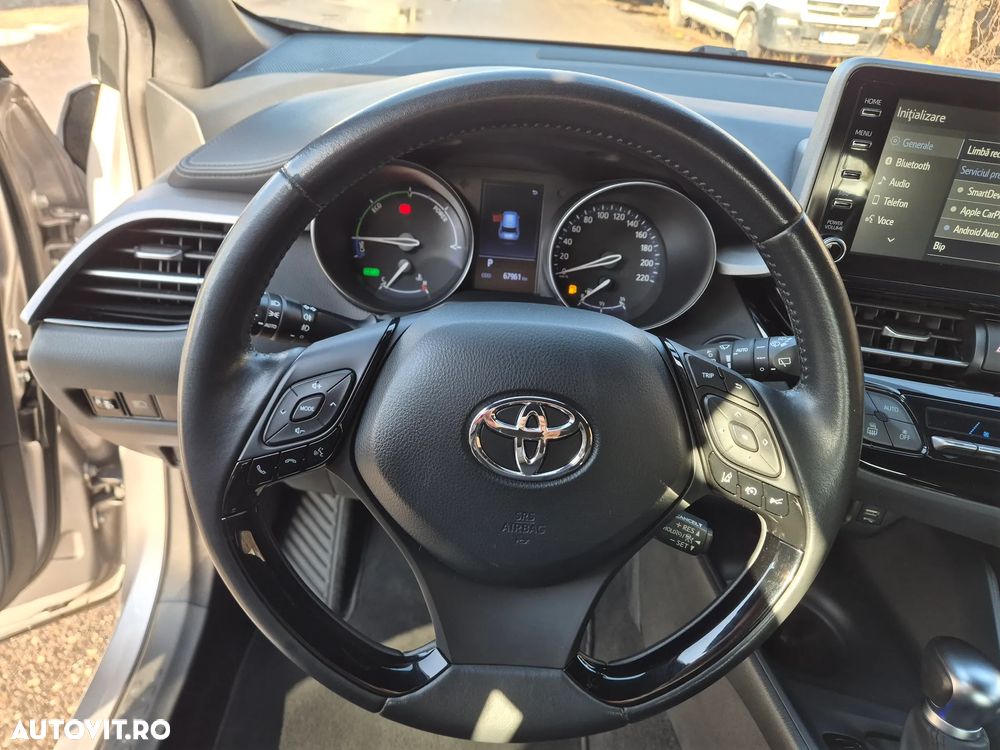 Toyota C-HR Hybrid Business-Edition - 13