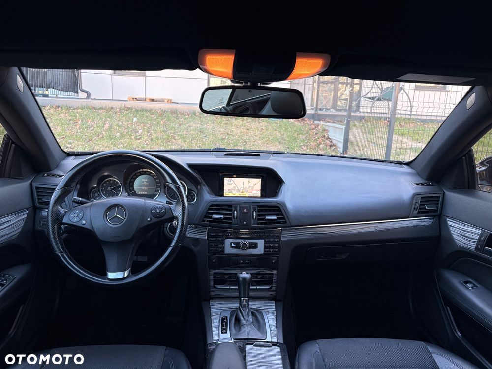 Mercedes-Benz Klasa E 250 CGI BlueEffICIENCY - 9