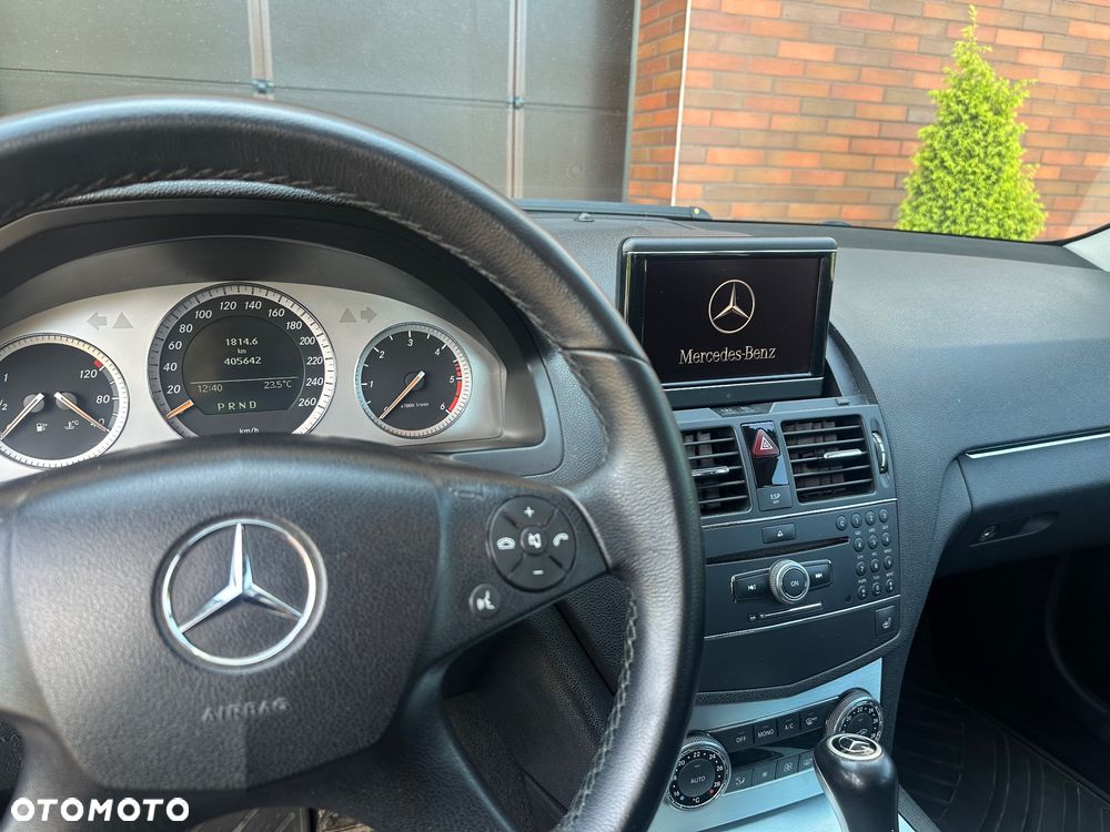 Mercedes-Benz Klasa C 220 CDI DPF Automatik Avantgarde - 11
