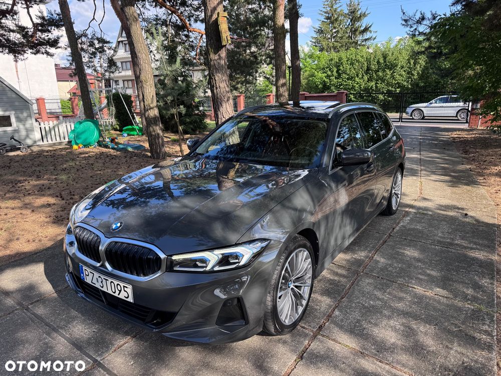 BMW Seria 3 320d xDrive Luxury Line sport - 1