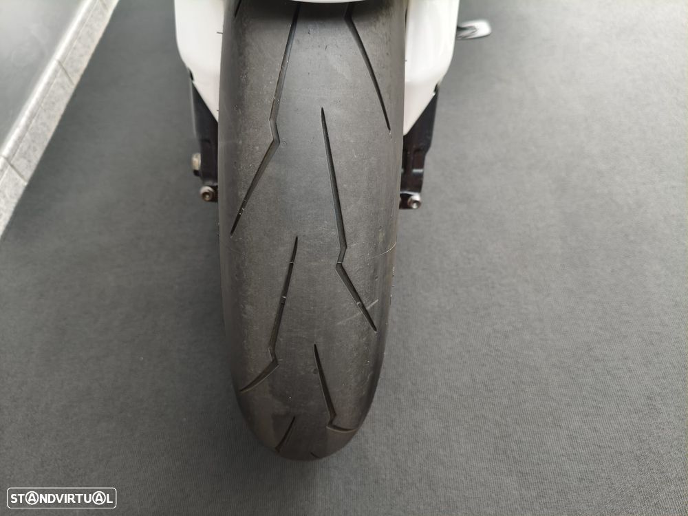 Honda CBR 1000RR - 29
