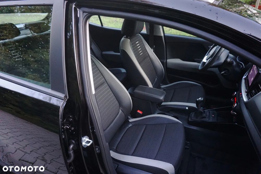 Kia Stonic 1.0 T-GDI L - 18