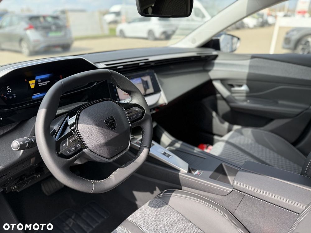 Peugeot 308 - 11