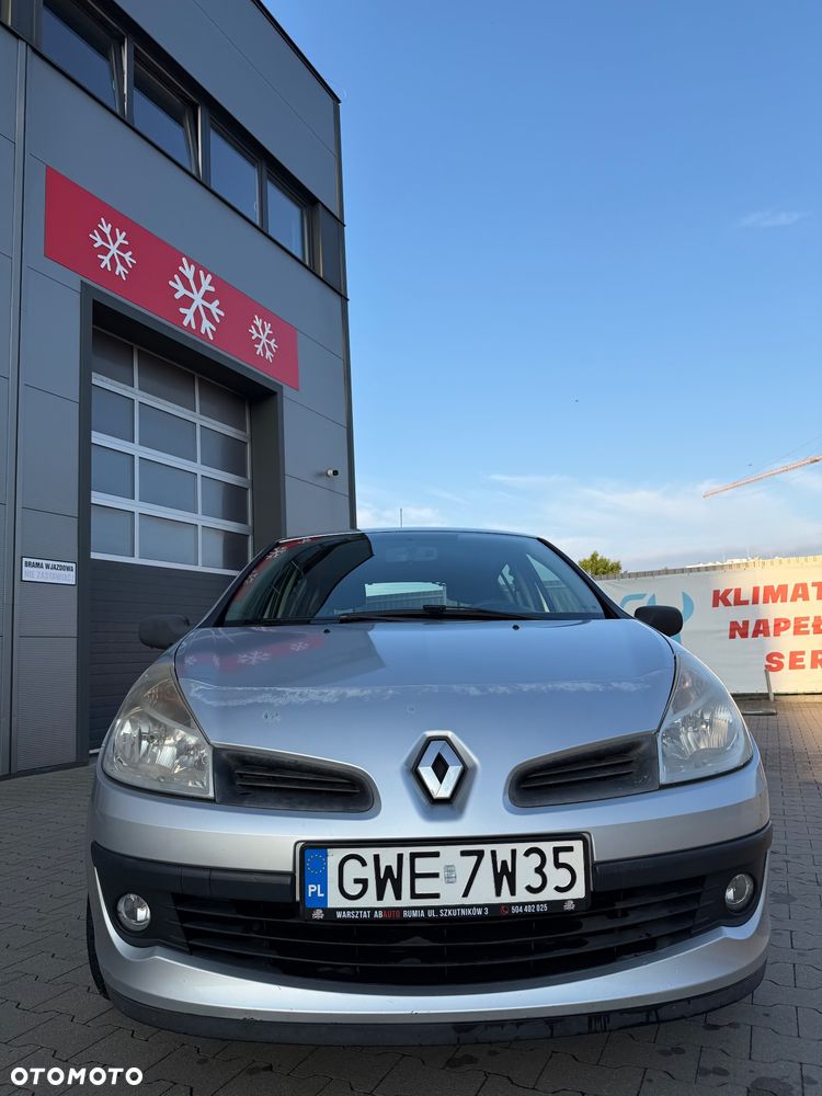 Renault Clio 1.2 16V All Inclusive - 6