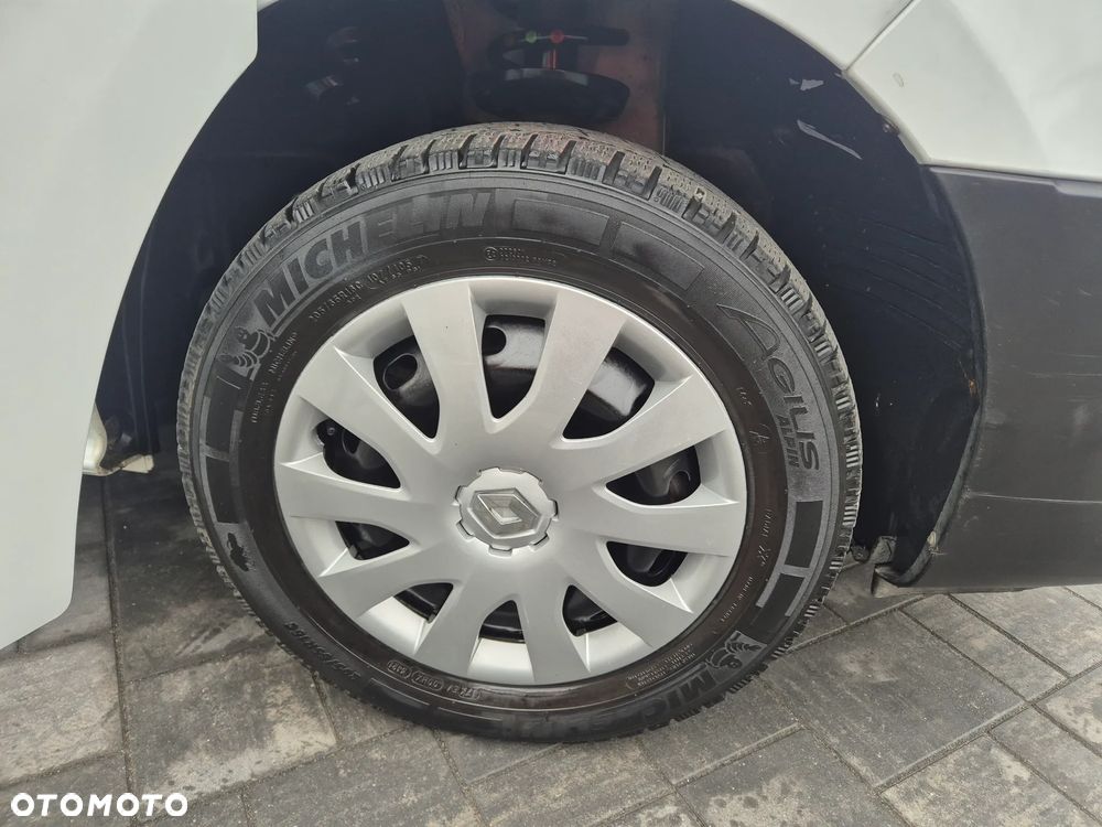 Renault Trafic - 21