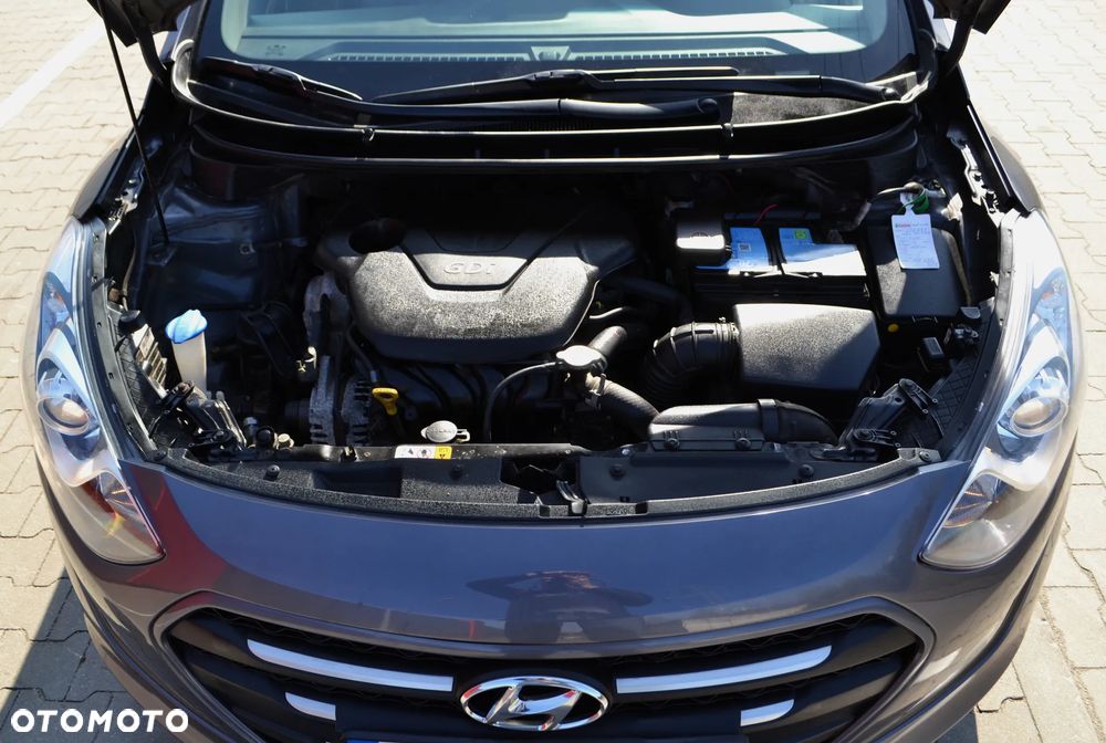 Hyundai i30 1.6 GDI BlueDrive Comfort - 35
