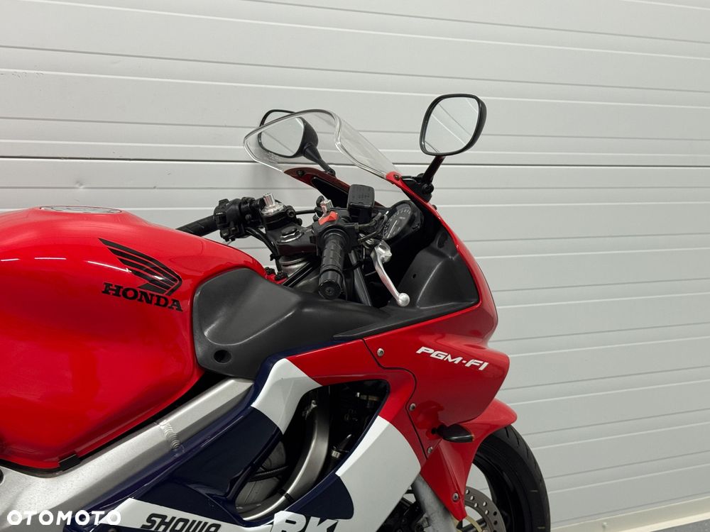 Honda CBR - 7