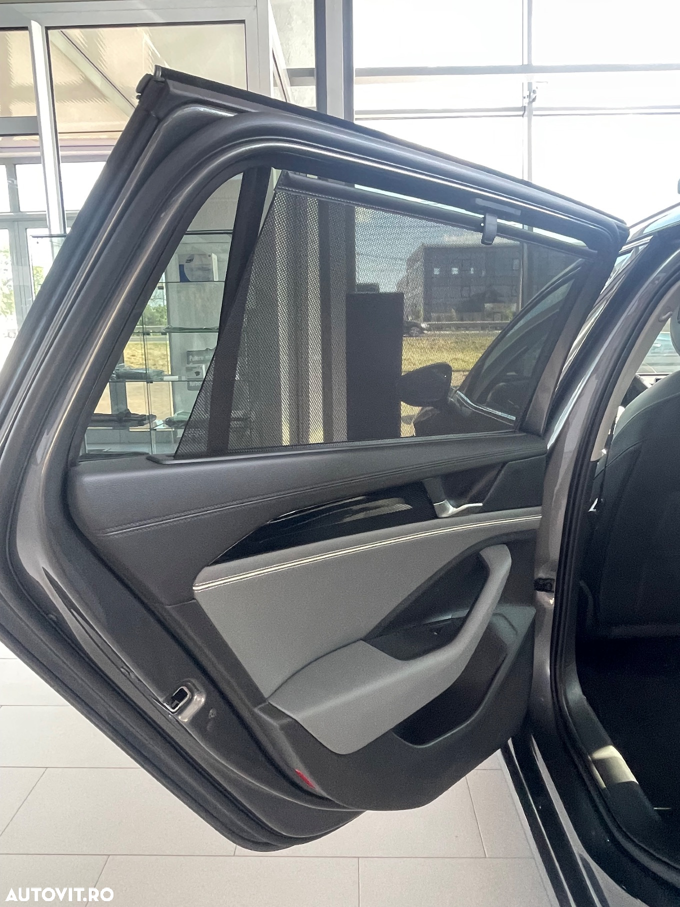 Volkswagen Passat 1.5 TSI DSG PHEV Business - 6
