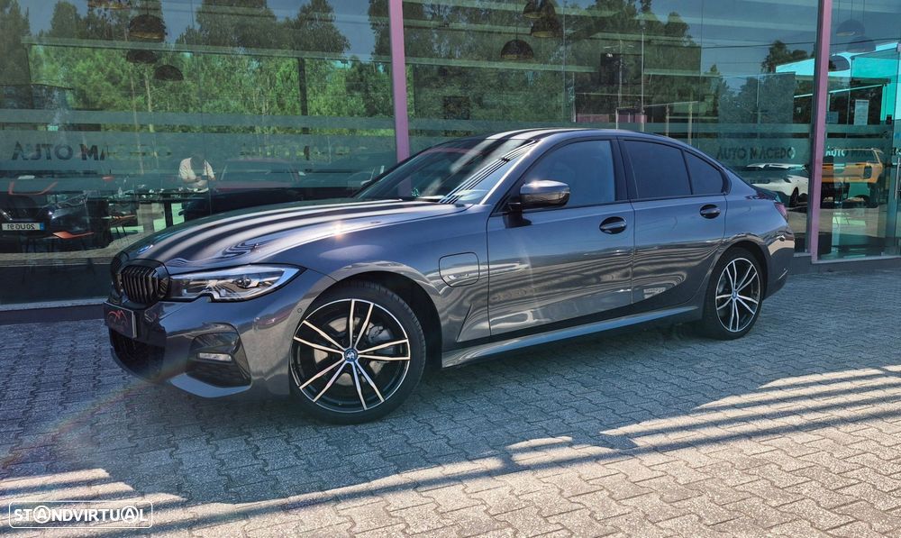 BMW 320 e Pack M Auto - 1