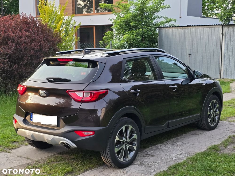 Kia Stonic 1.4 L - 34