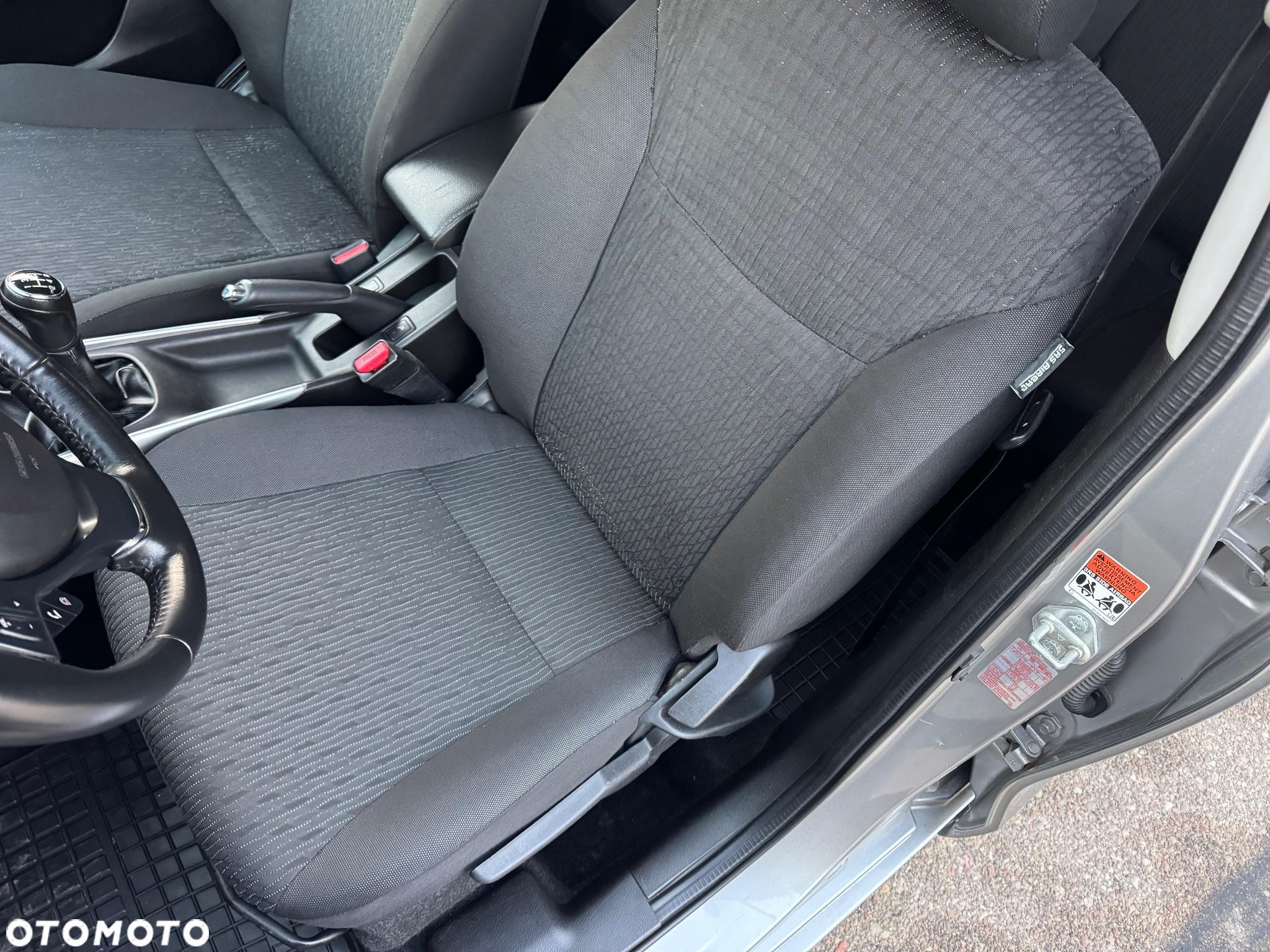 Suzuki Baleno 1.0 T Premium Plus - 32