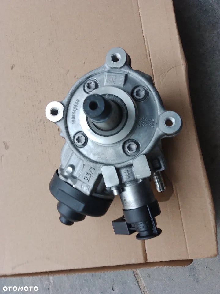 POMPA WTRYSKOWA VW GOLF VII 1.6 2.0 TDI 0445010538 04L130755E - 2