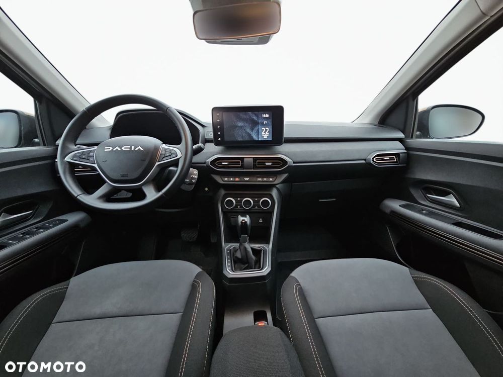 Dacia Jogger 1.6 Full Hybrid 140 Extreme MMT - 11