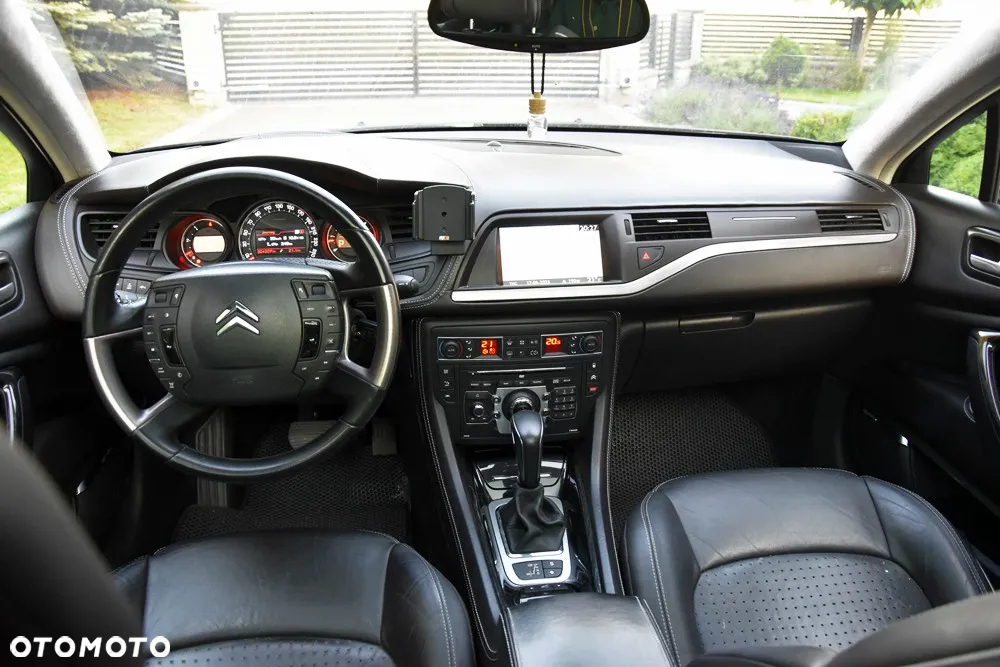 Citroën C5 Tourer V6 HDi 240 Biturbo FAP Exclusive - 11