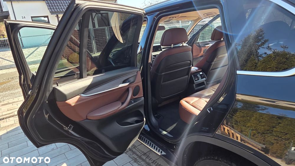 BMW X5 - 11