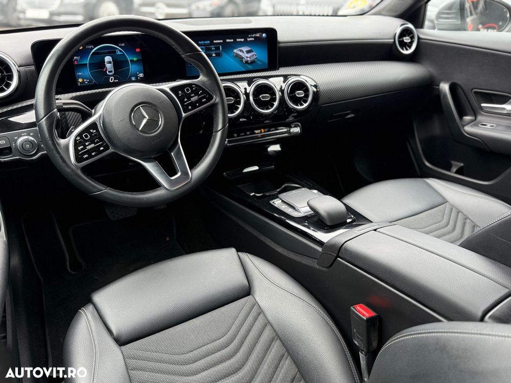 Mercedes-Benz A 180 d Sedan 8G-DCT - 5