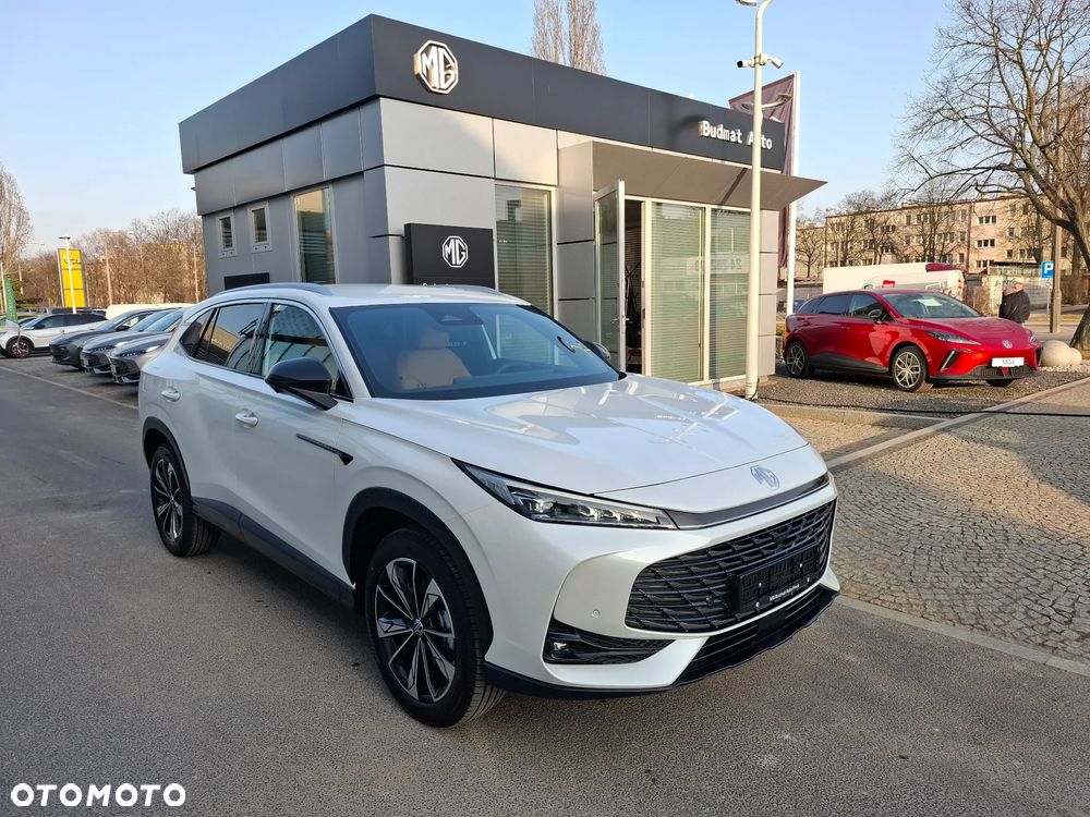 MG HS Hybrid+