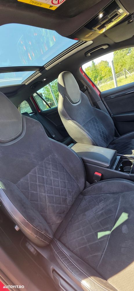 Skoda Superb 2.0 TDI DSG Sportline - 7