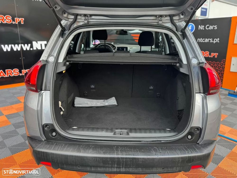 Peugeot 2008 1.2 PureTech Signature - 18