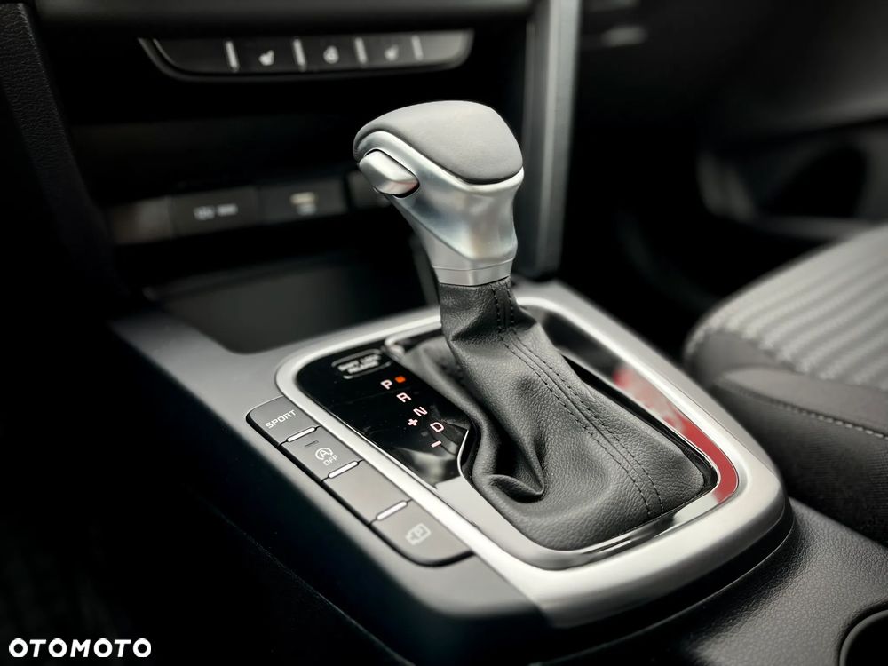 Kia XCeed 1.5 T-GDI M DCT - 17