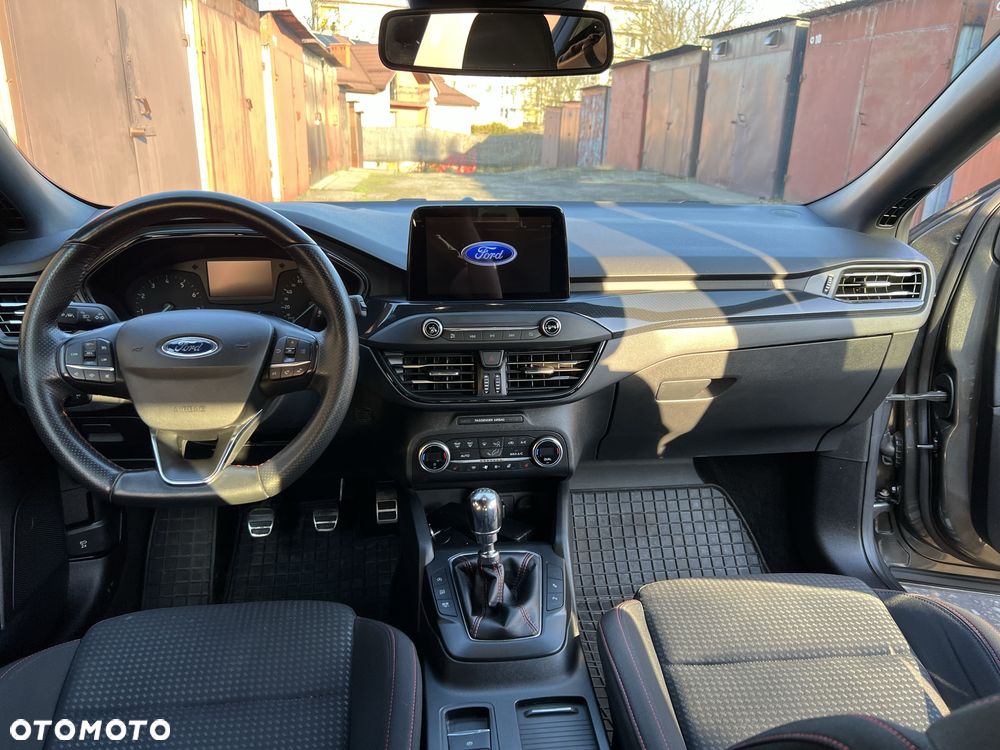 Ford Focus - 7