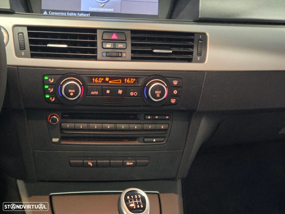 BMW 320 d Navigation - 26