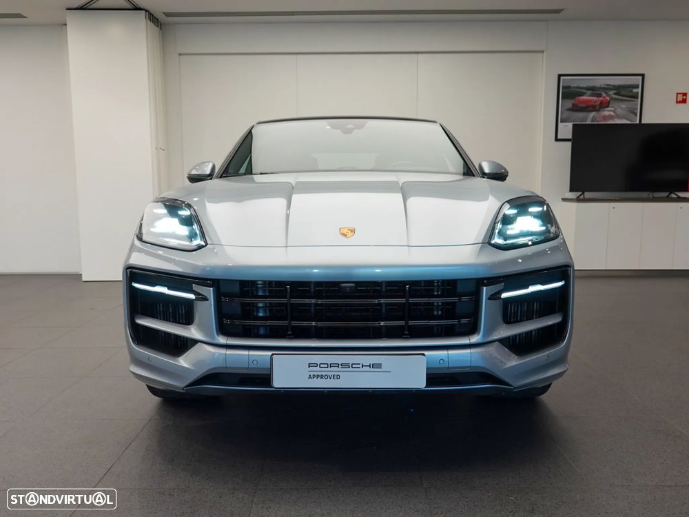 Porsche Cayenne Coupé E-Hybrid - 15