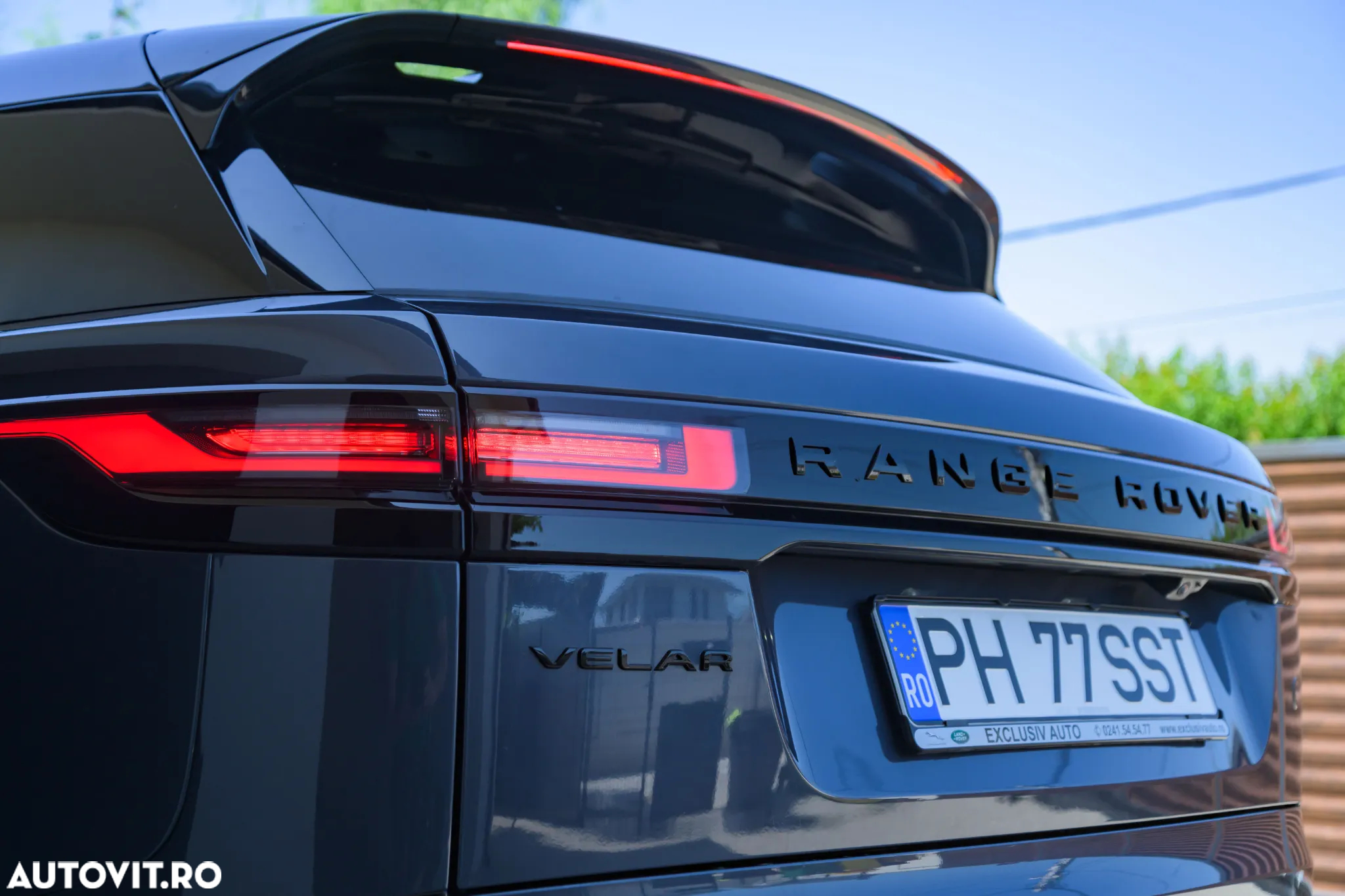 Land Rover Range Rover Velar R-Dynamic 2.0 P400e PHEV HSE - 17