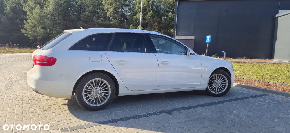 Audi A4 Avant 2.0 TDI - 12