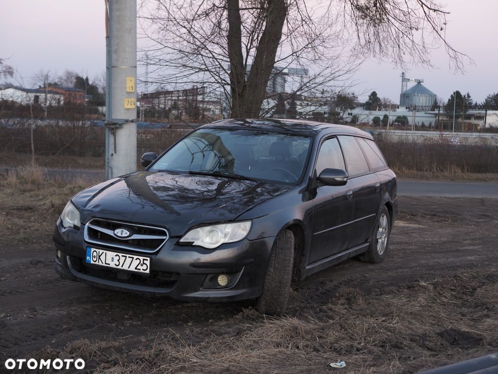 Subaru Legacy - 4