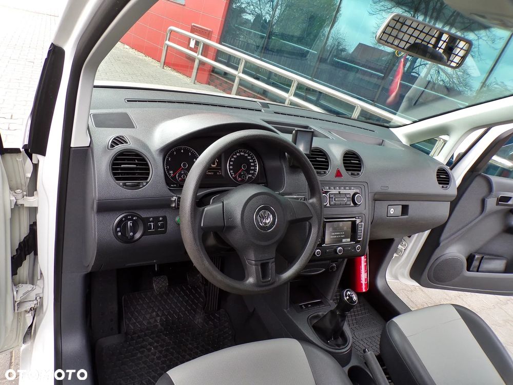 Volkswagen CADDY - 16