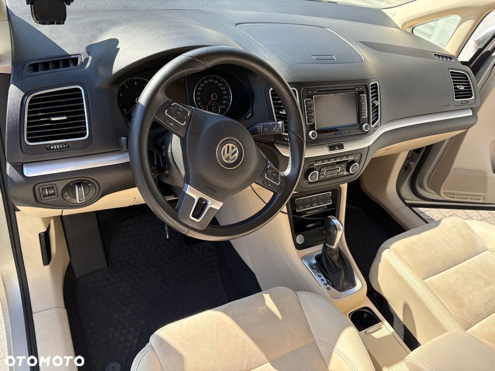 Volkswagen Sharan 2.0 TSI DSG Highline - 8