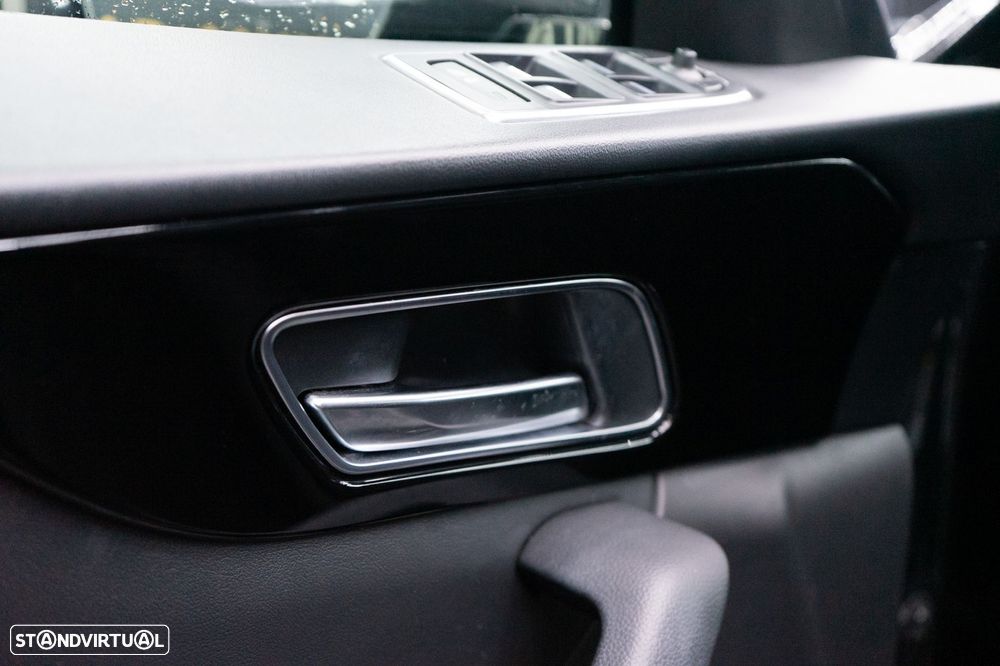 Jaguar F-Pace 20d AWD Aut. R-Sport - 18