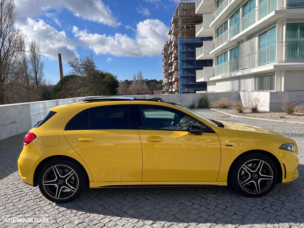 Mercedes-Benz A 250 e 8G-DCT AMG Line - 12