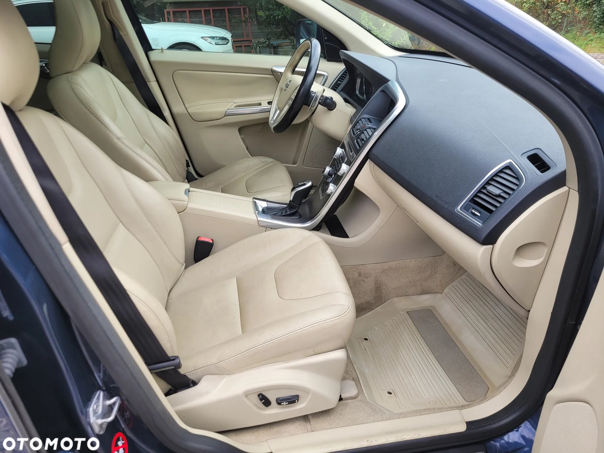 Volvo XC 60 T6 AWD Summum - 10