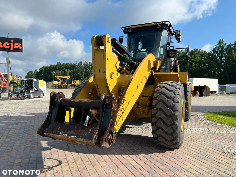 Caterpillar 950M - 14