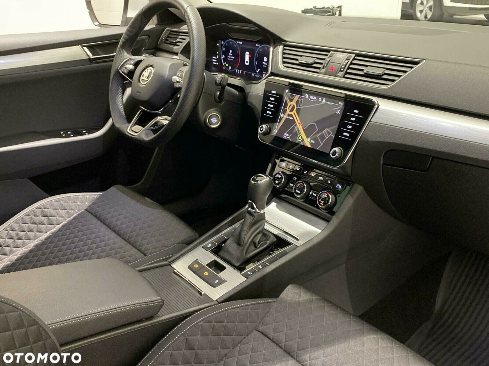 Skoda Superb - 19