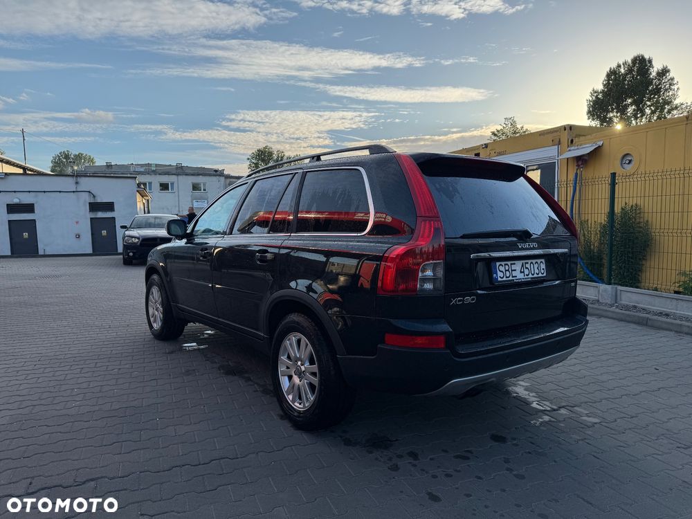 Volvo XC 90 - 1