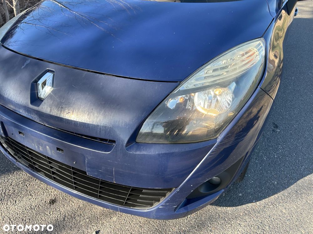 Renault Grand Scenic - 20